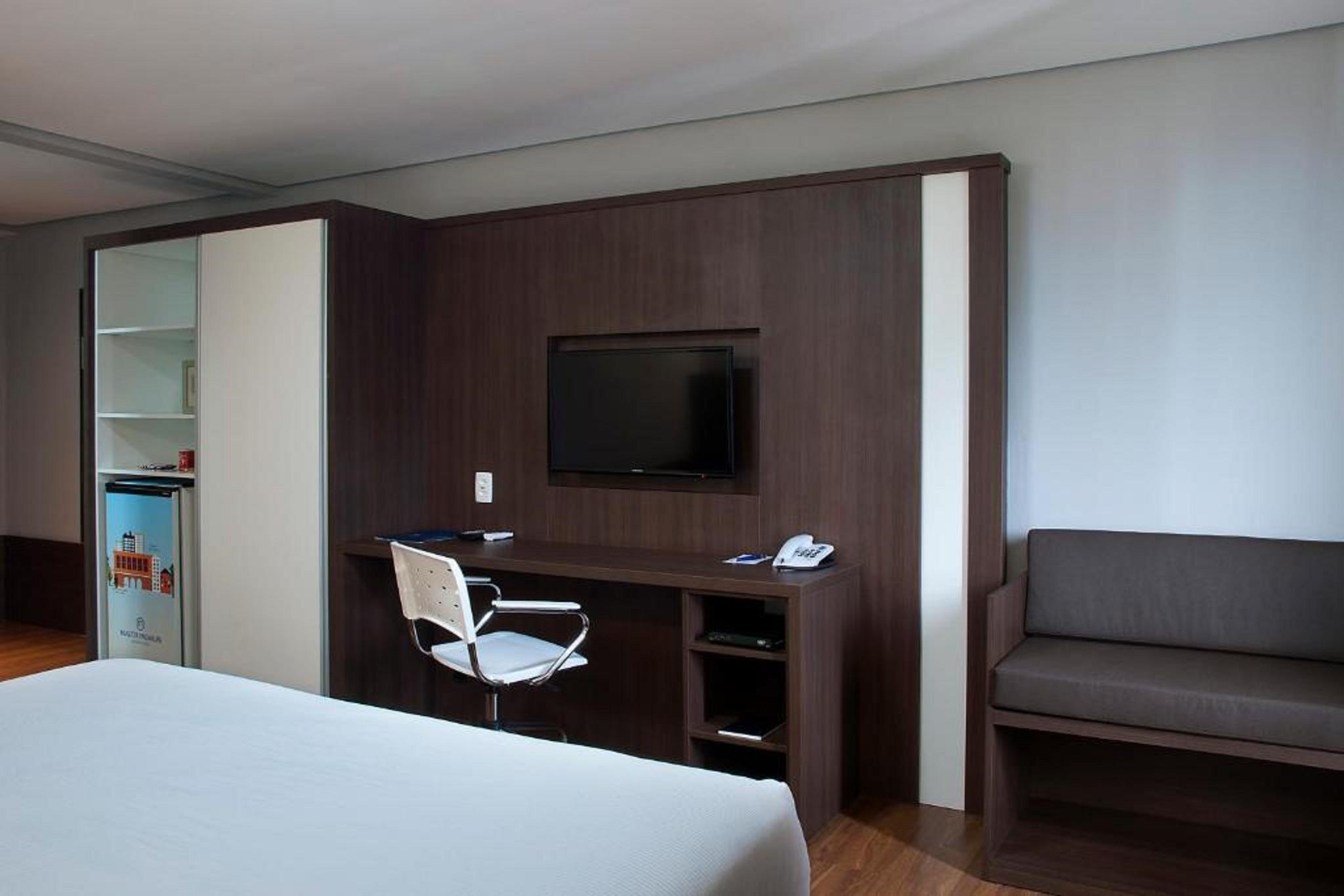 Master Grande Hotel - Proximo Ao Palacio Do Governo Porto Alegre Eksteriør billede