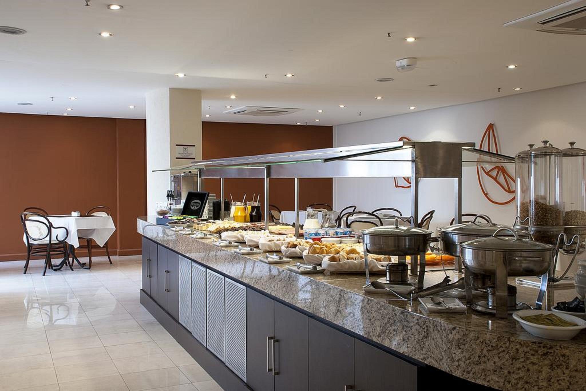 Master Grande Hotel - Proximo Ao Palacio Do Governo Porto Alegre Eksteriør billede